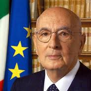 NAPOLITANO, LA BARRA DRITTA CONTRO LO SFASCISMO. SI ALLA COSTITUENTE.