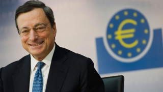 DRAGHI, LA BCE, E LA POLITICA DEL QUANTITATIVE EASING: TRA MONETARISMO E KEYNESISMO – UNA LETTURA DI DUE TEORIE A CONFRONTO di Alberto Angeli